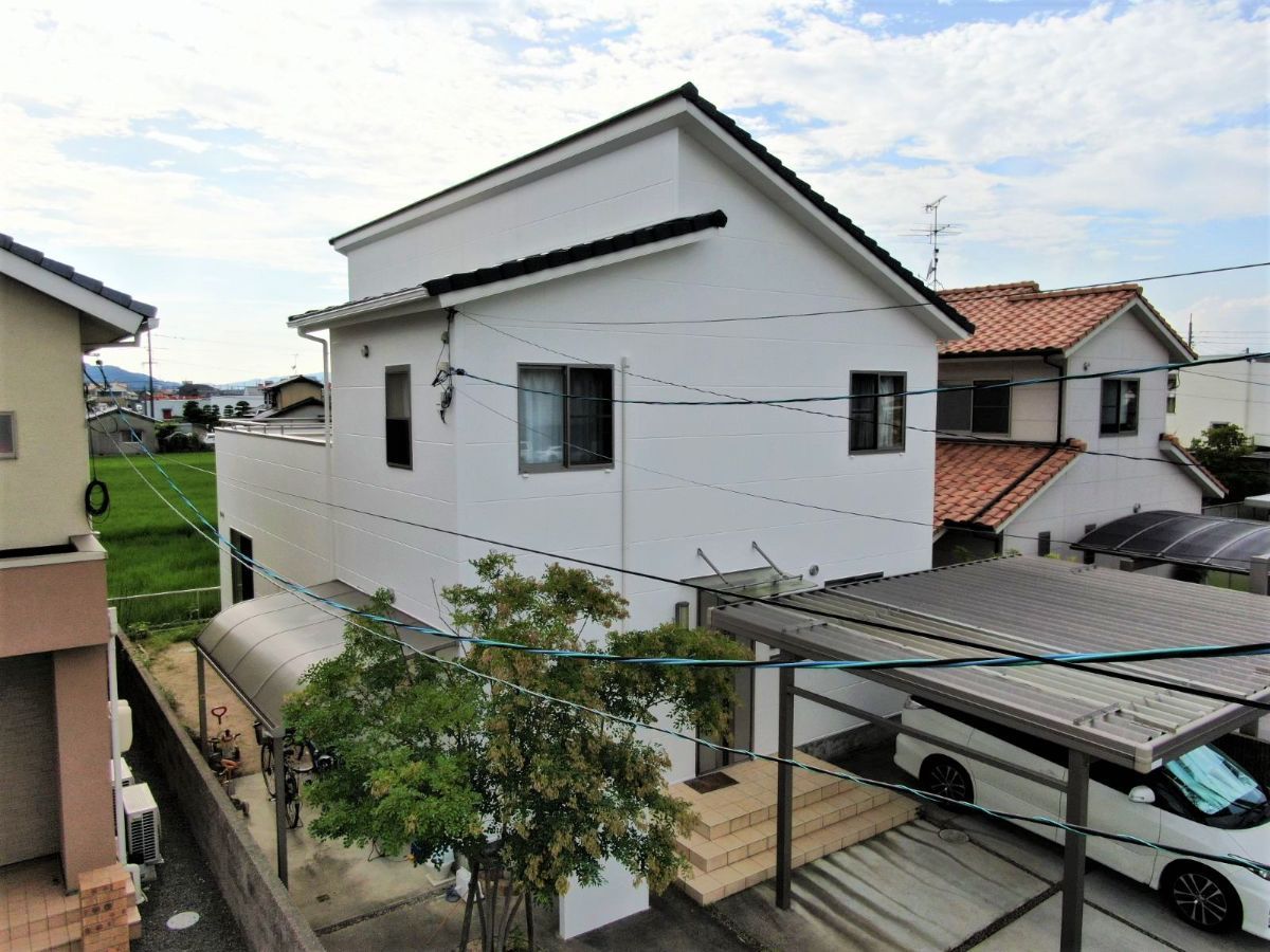 岡山県倉敷市｜外壁塗装｜白基調のまま美しさが続く！業界NO.1の低汚染・無機フッ素で超耐久🏠✨